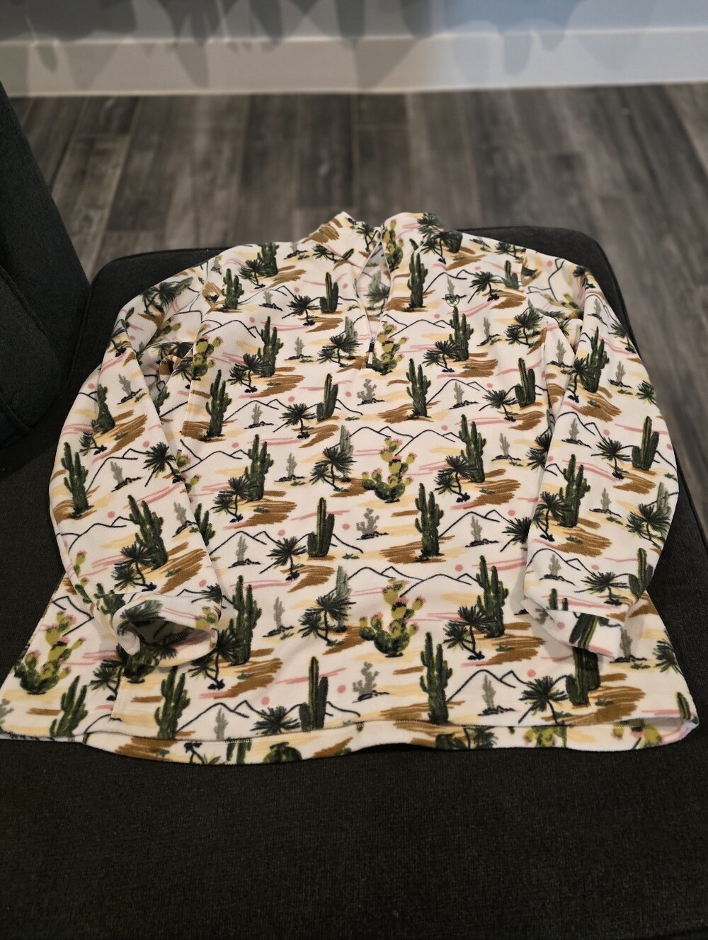 Ariat Desert Cactus Print Cream Pullover